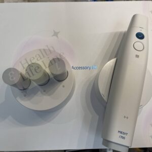 Medit i700 Wireless Intraoral Scanner